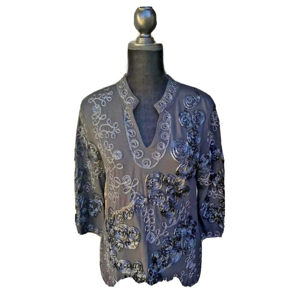 LAUREN MICHELLE Top M Black Knit Silver Metallic Embellishment Long Sleeve